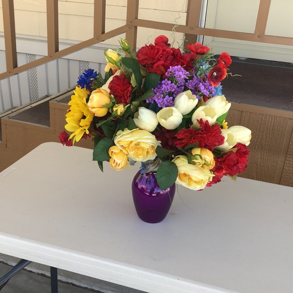 Bundle of many different faux silk flowers!  🌸 💐 - Picture 12 of 16